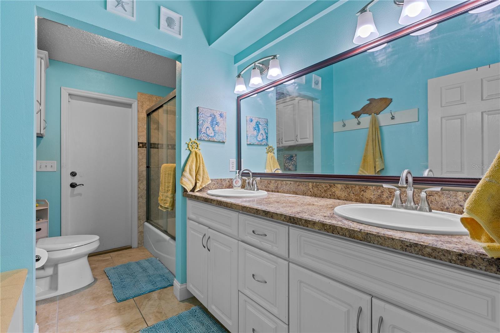 2315 EAGLE BLUFF DR, VALRICO, FL, 33596