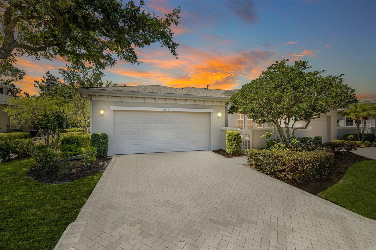 2410 KENSINGTON GREENS DR #5, SUN CITY CENTER, FL, 33573