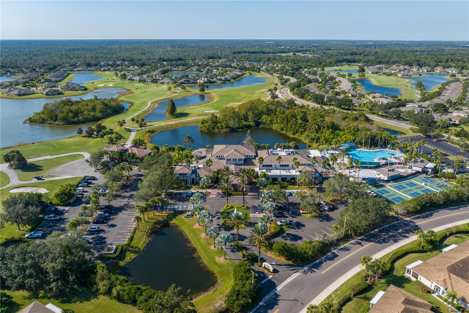 2410 KENSINGTON GREENS DR #5, SUN CITY CENTER, FL, 33573