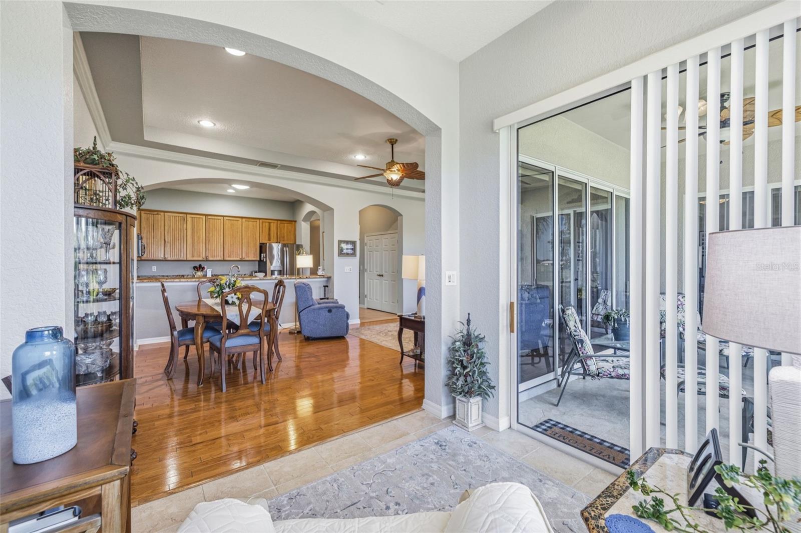 2410 KENSINGTON GREENS DR #5, SUN CITY CENTER, FL, 33573