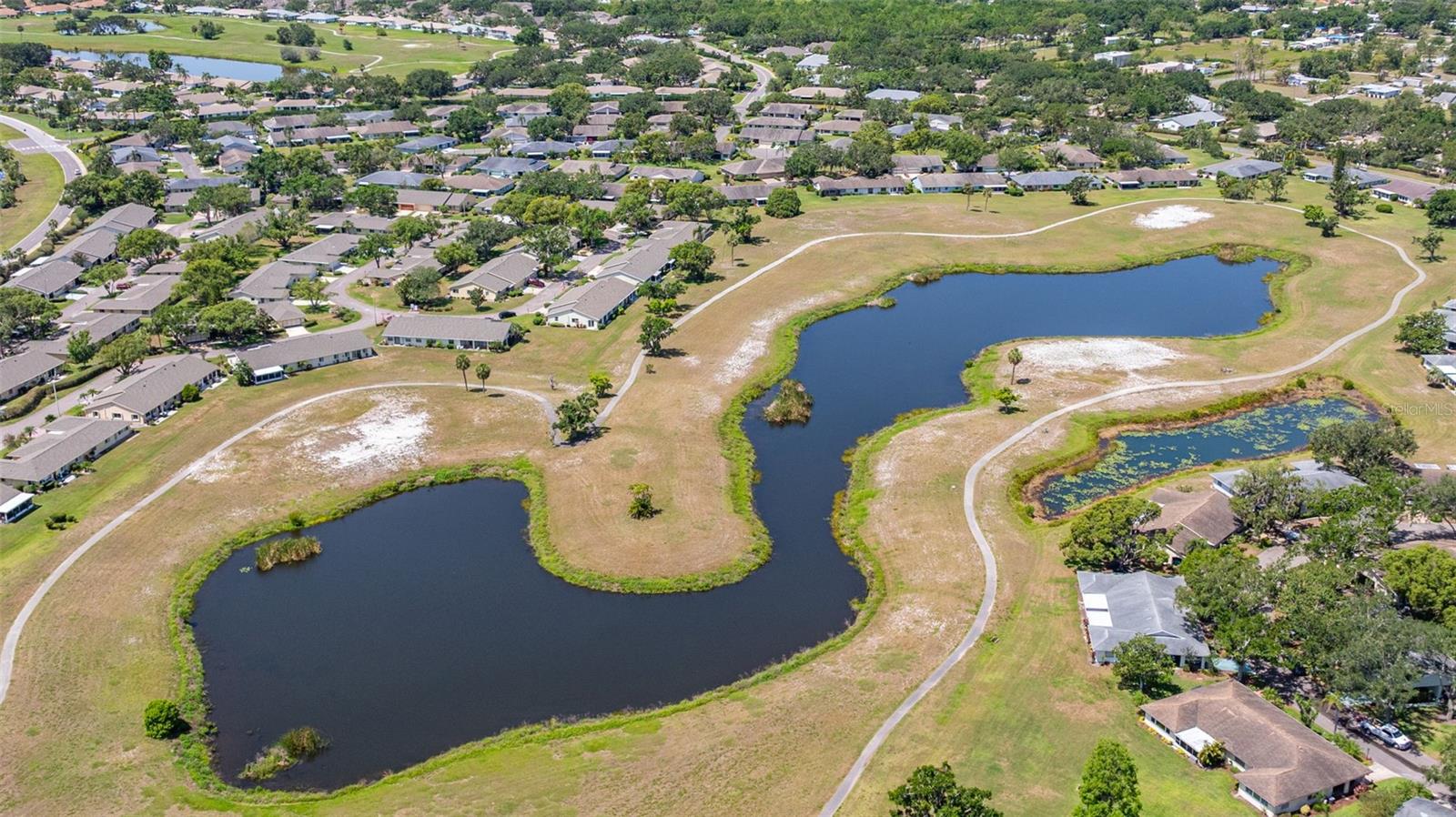 2410 KENSINGTON GREENS DR #5, SUN CITY CENTER, FL, 33573
