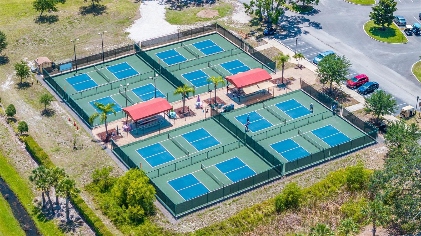 2410 KENSINGTON GREENS DR #5, SUN CITY CENTER, FL, 33573