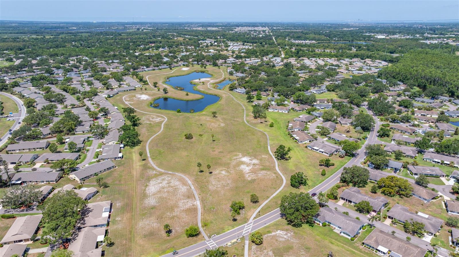 2410 KENSINGTON GREENS DR #5, SUN CITY CENTER, FL, 33573