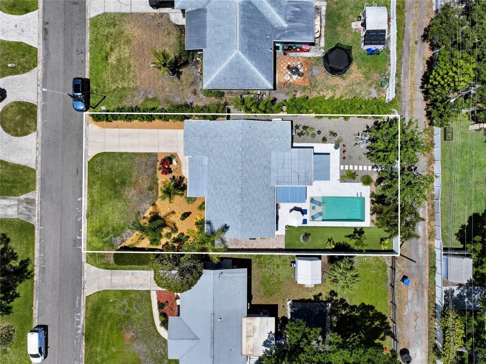 743 43RD AVE NE, ST PETERSBURG, FL, 33703