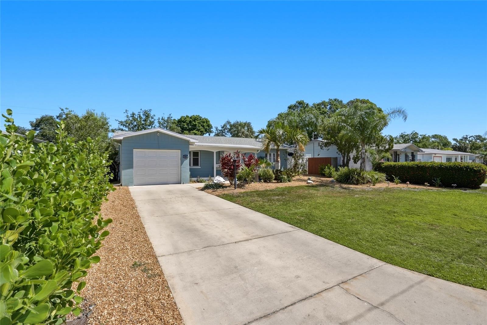 743 43RD AVE NE, ST PETERSBURG, FL, 33703