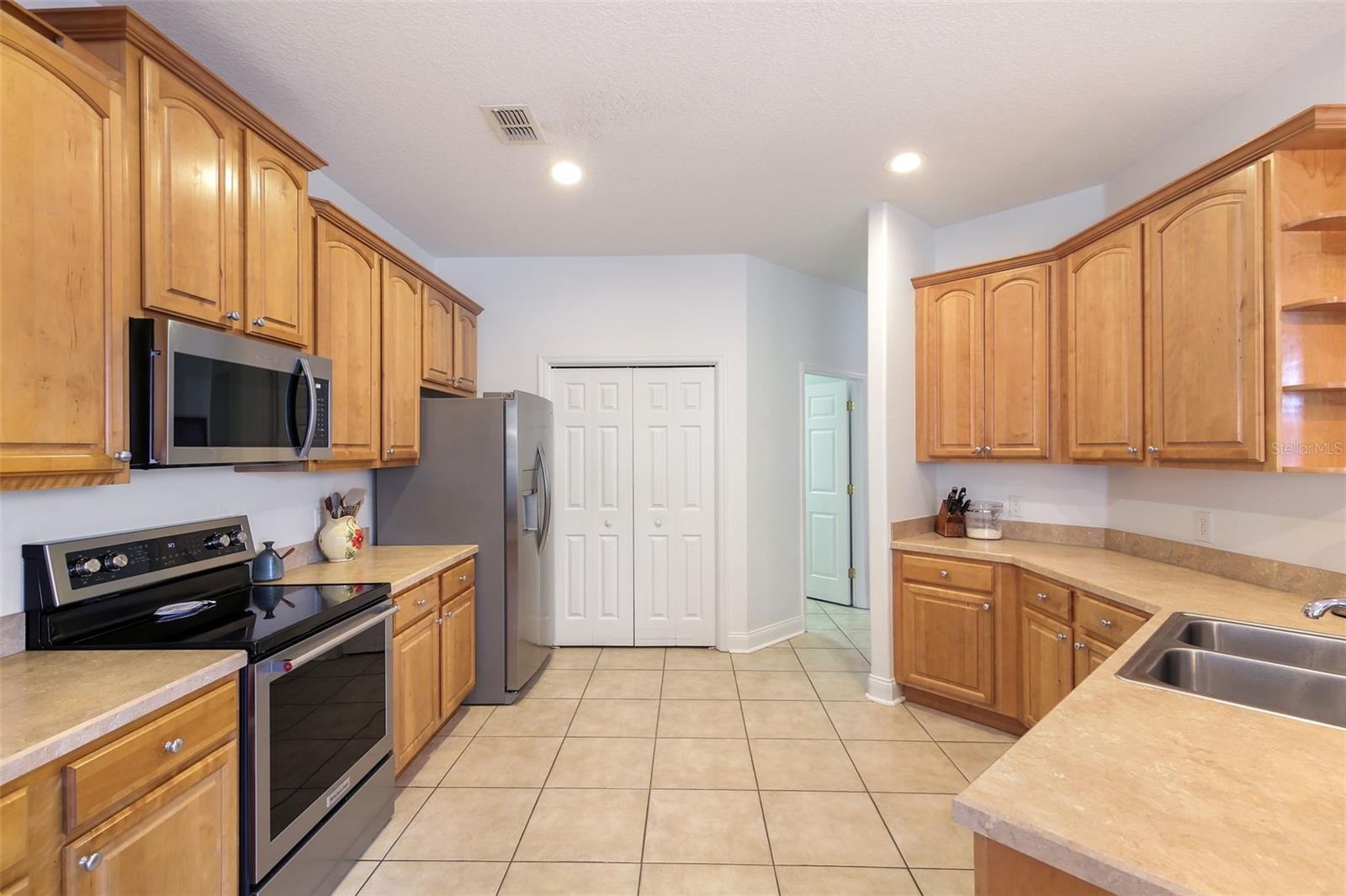 1504 TOZIER PL, PLANT CITY, FL, 33563