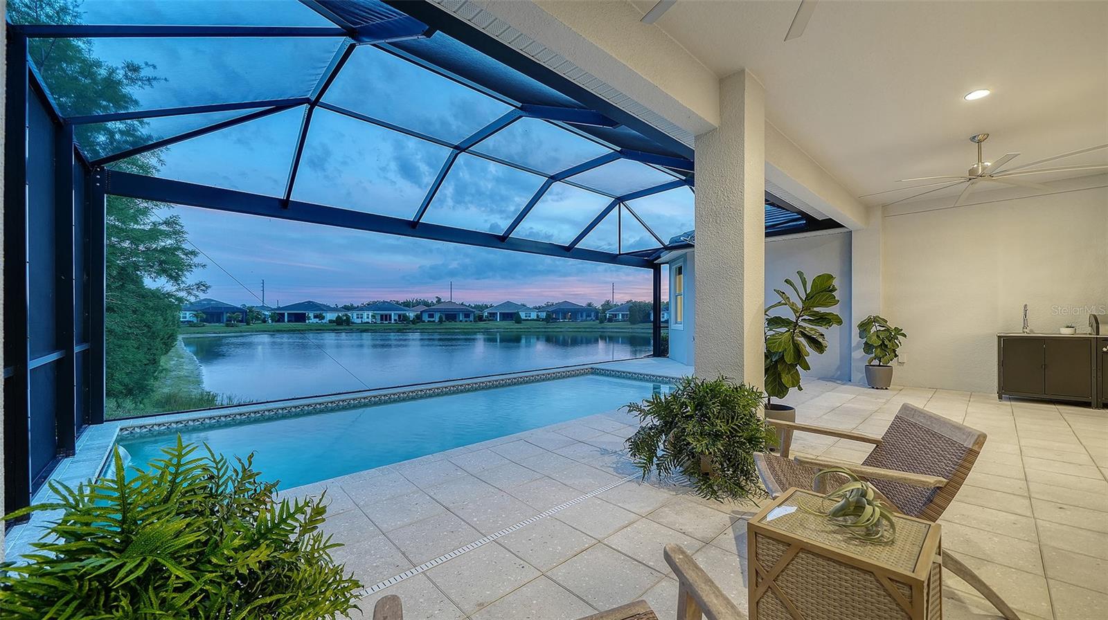 7700 SANDHILL LAKE DR, SARASOTA, FL, 34241