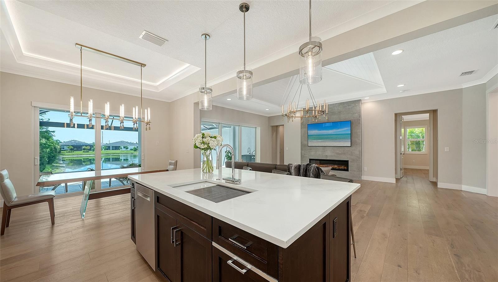 7700 SANDHILL LAKE DR, SARASOTA, FL, 34241