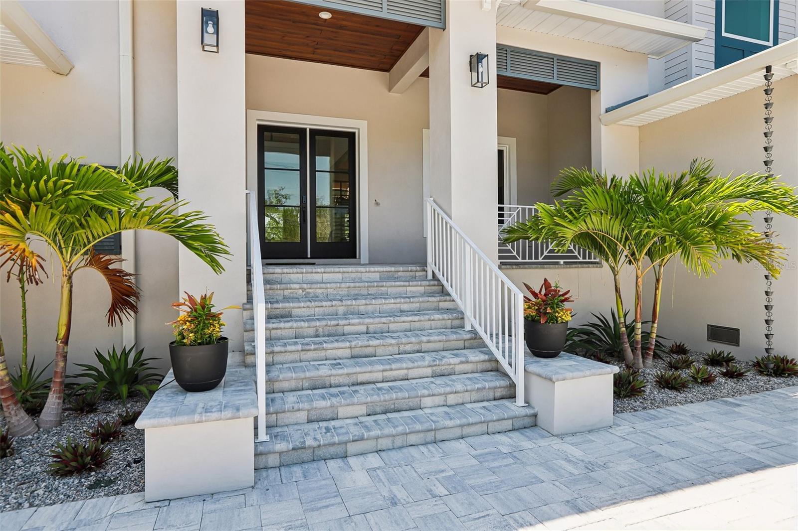 3013 S WEST SHORE BLVD, TAMPA, FL, 33629
