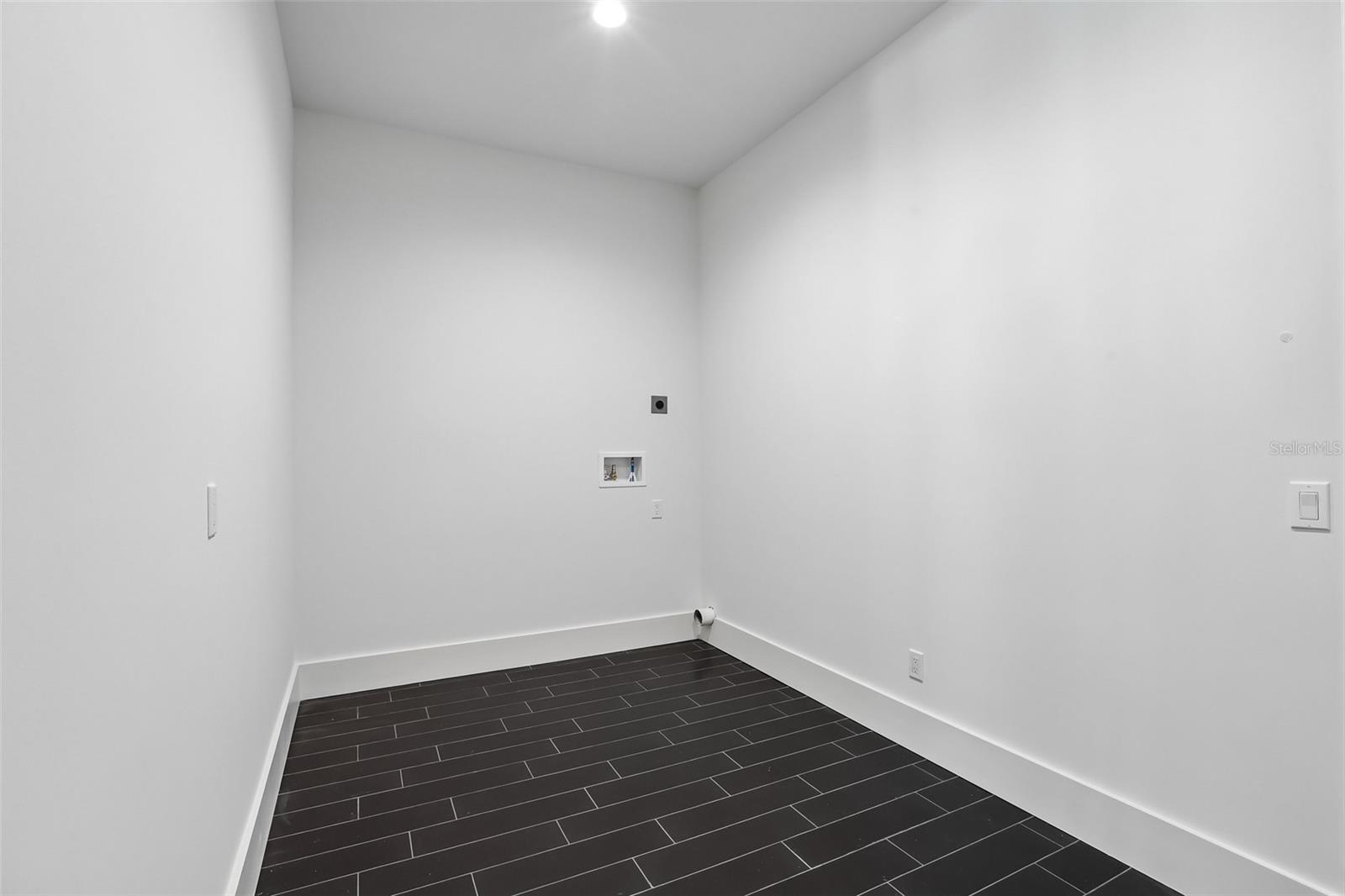 3013 S WEST SHORE BLVD, TAMPA, FL, 33629
