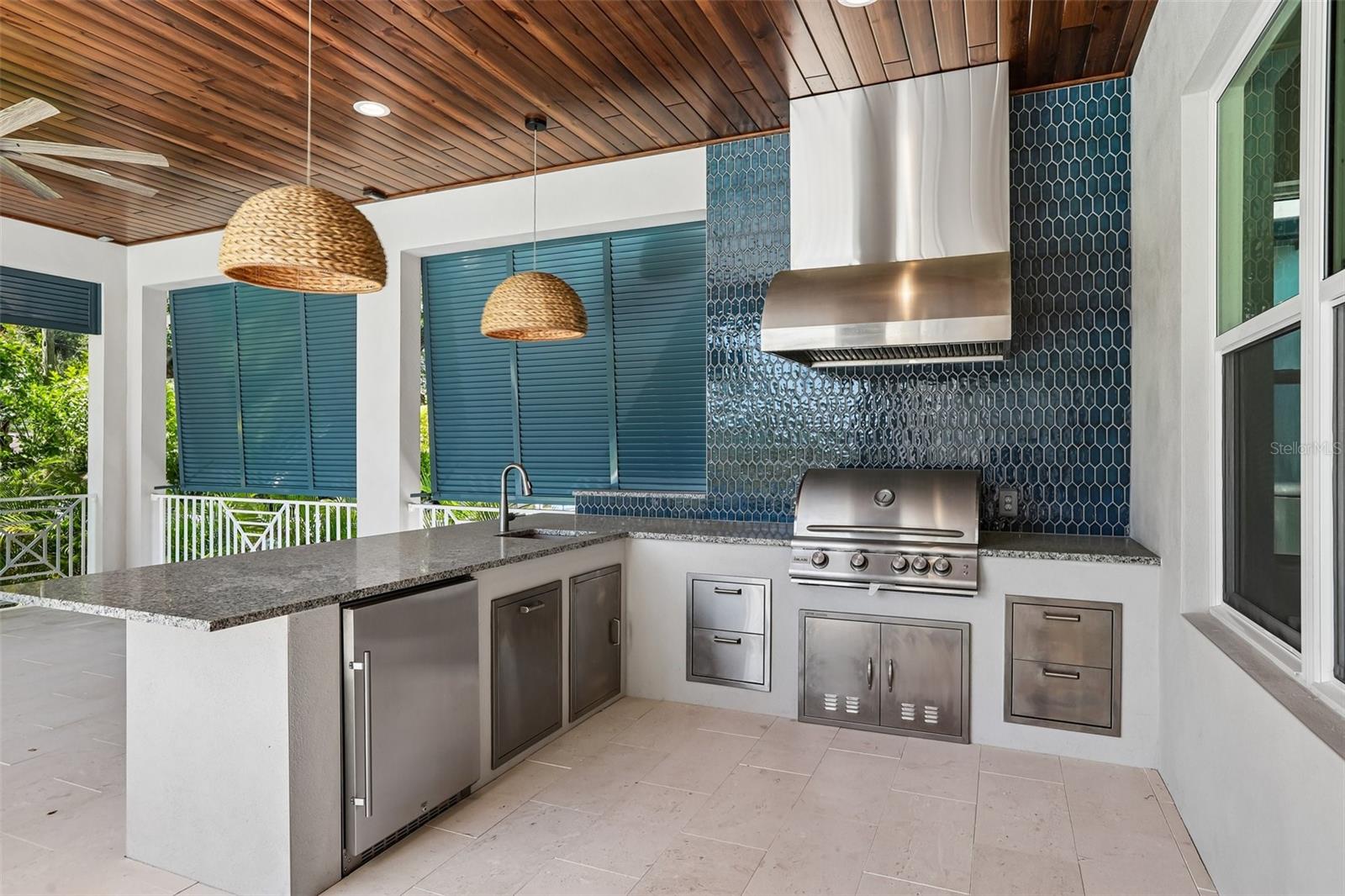 3013 S WEST SHORE BLVD, TAMPA, FL, 33629