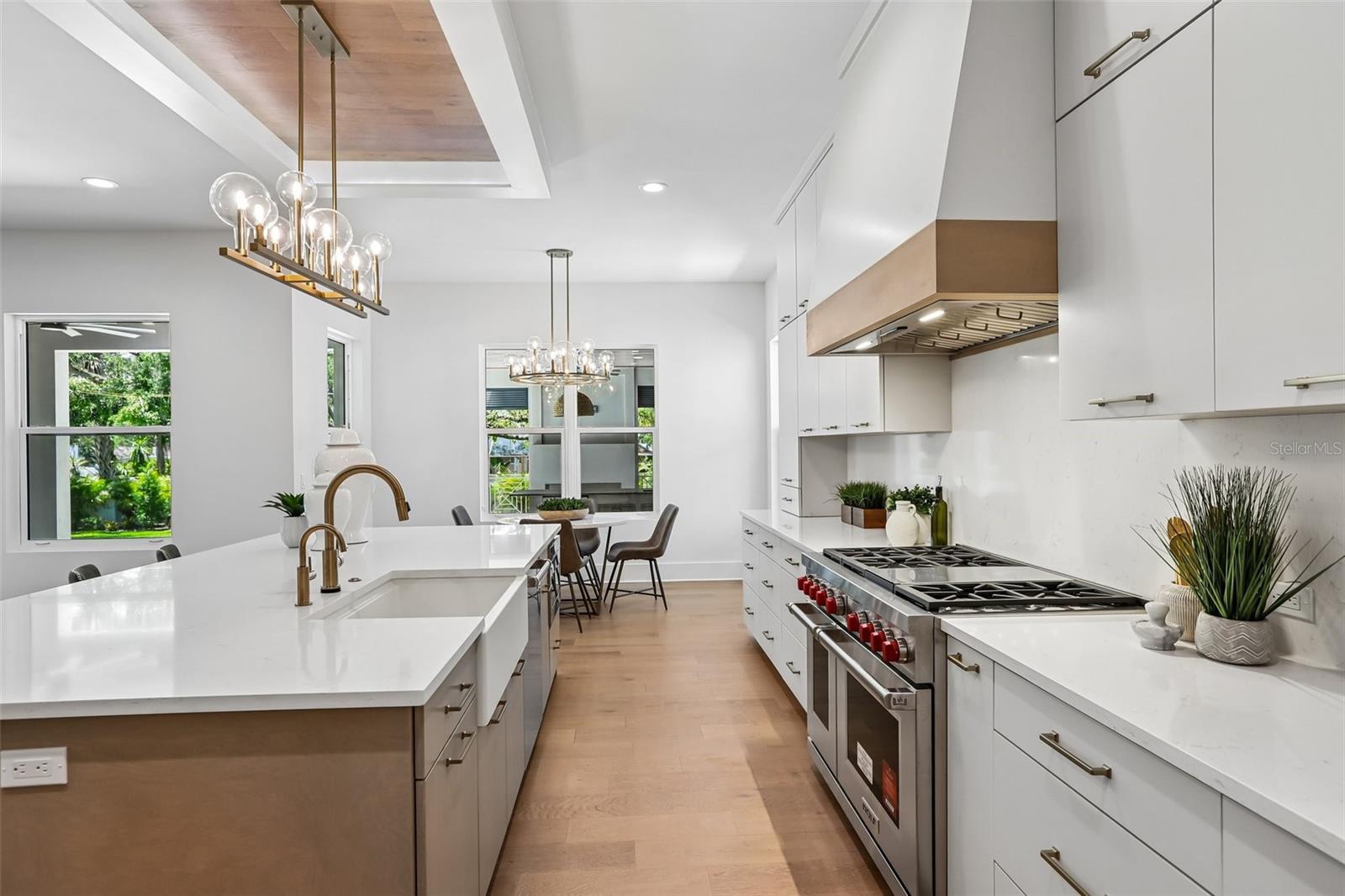 3013 S WEST SHORE BLVD, TAMPA, FL, 33629