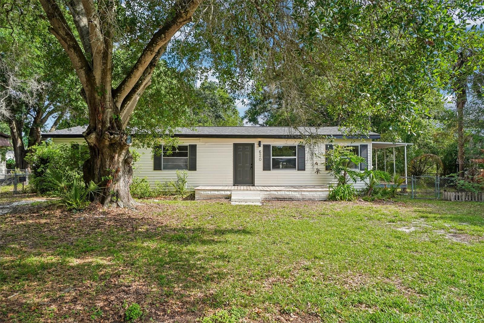 620 2ND ST, POLK CITY, FL, 33868