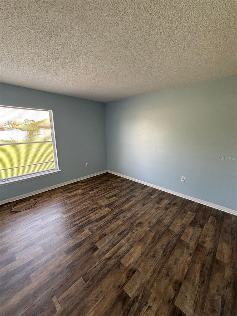 1001 EIFFEL LN, KISSIMMEE, FL, 34759