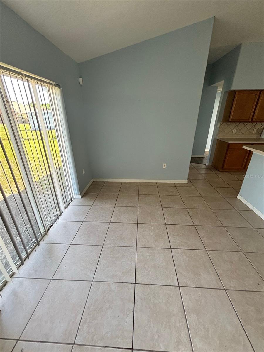 1001 EIFFEL LN, KISSIMMEE, FL, 34759