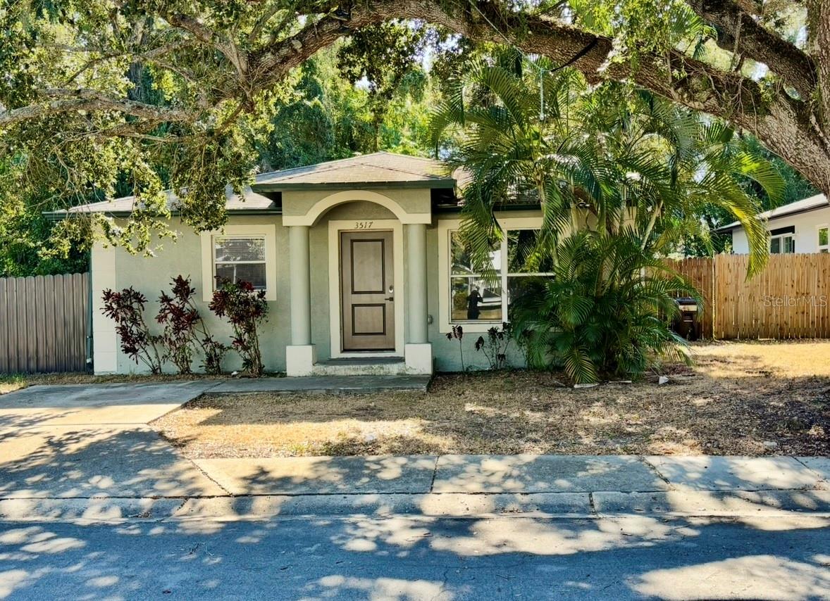 3517 BISHOP EDDIE NEWKIRK WAY, TAMPA, FL, 33605