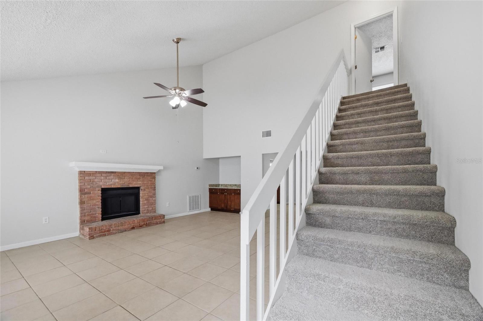 1441 MONTE LAKE DR, VALRICO, FL, 33596
