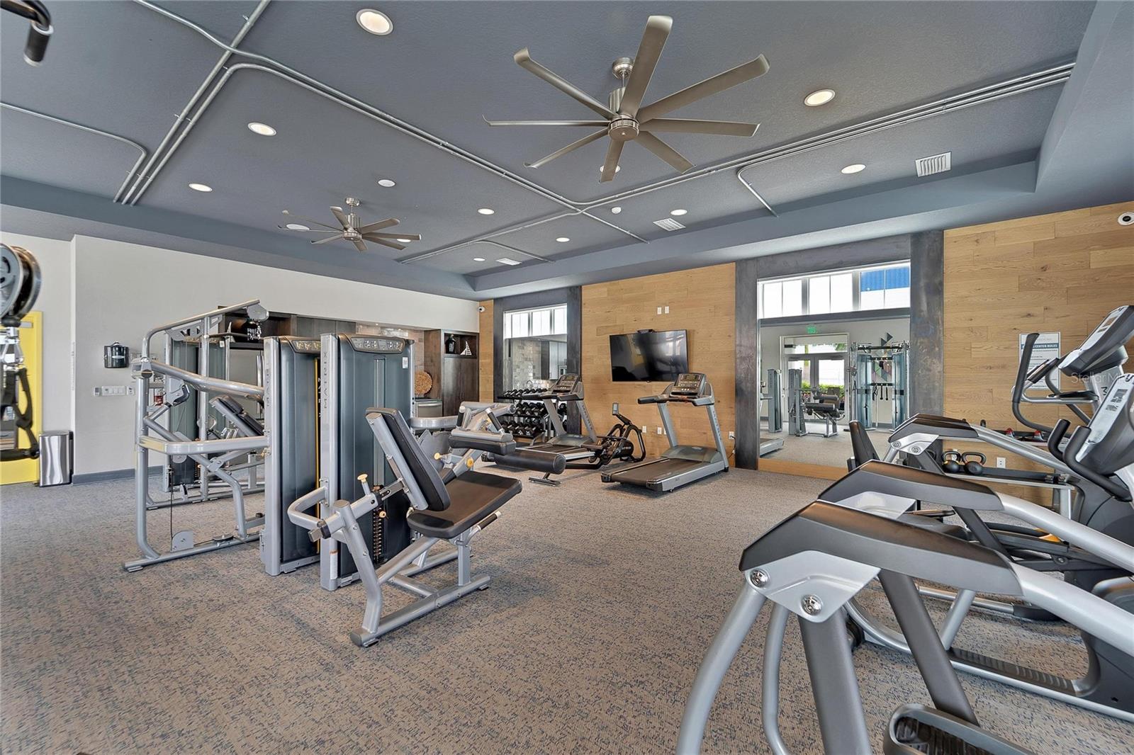 1075 SEAGRAPE DR, RUSKIN, FL, 33570