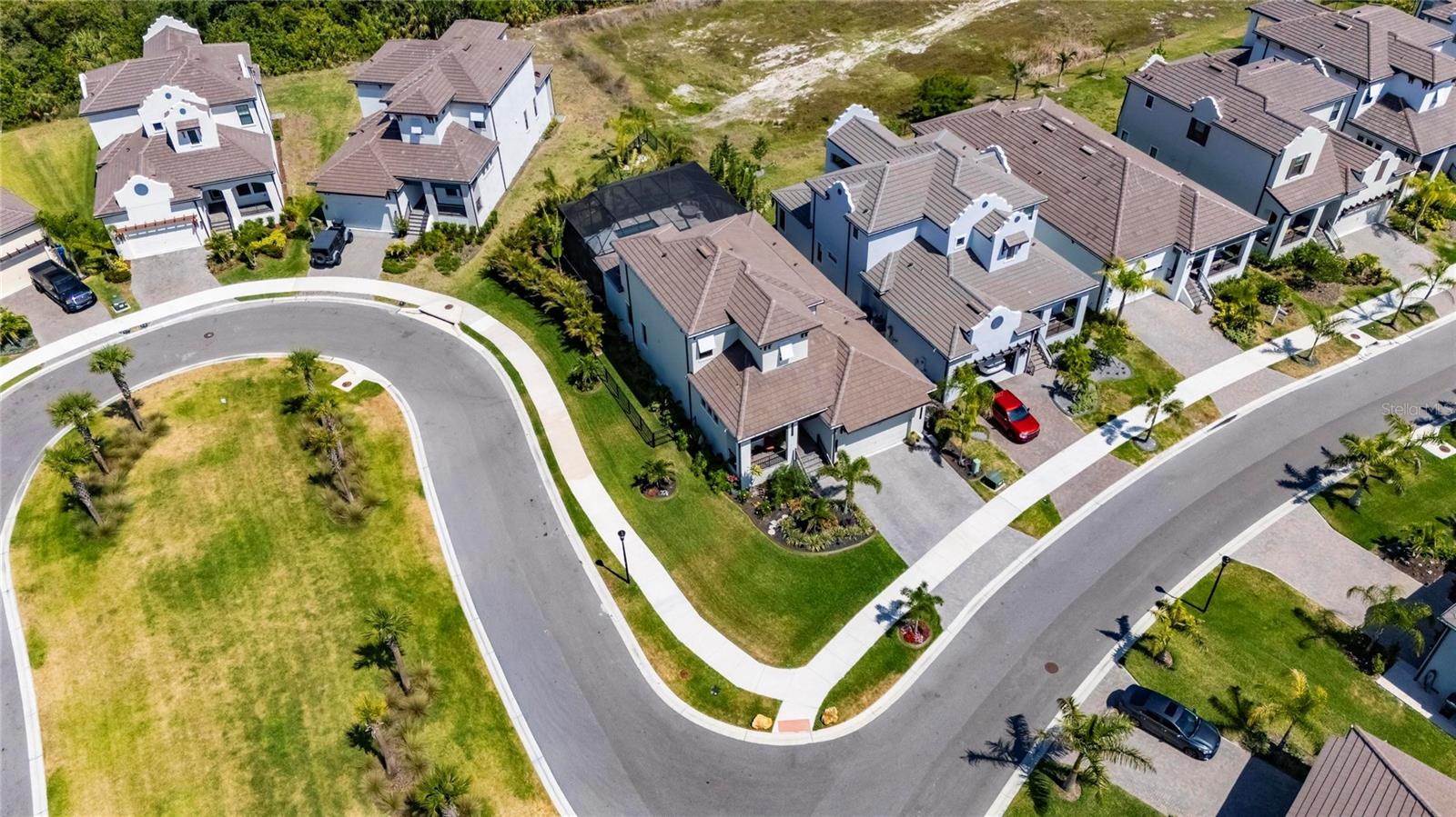 1075 SEAGRAPE DR, RUSKIN, FL, 33570