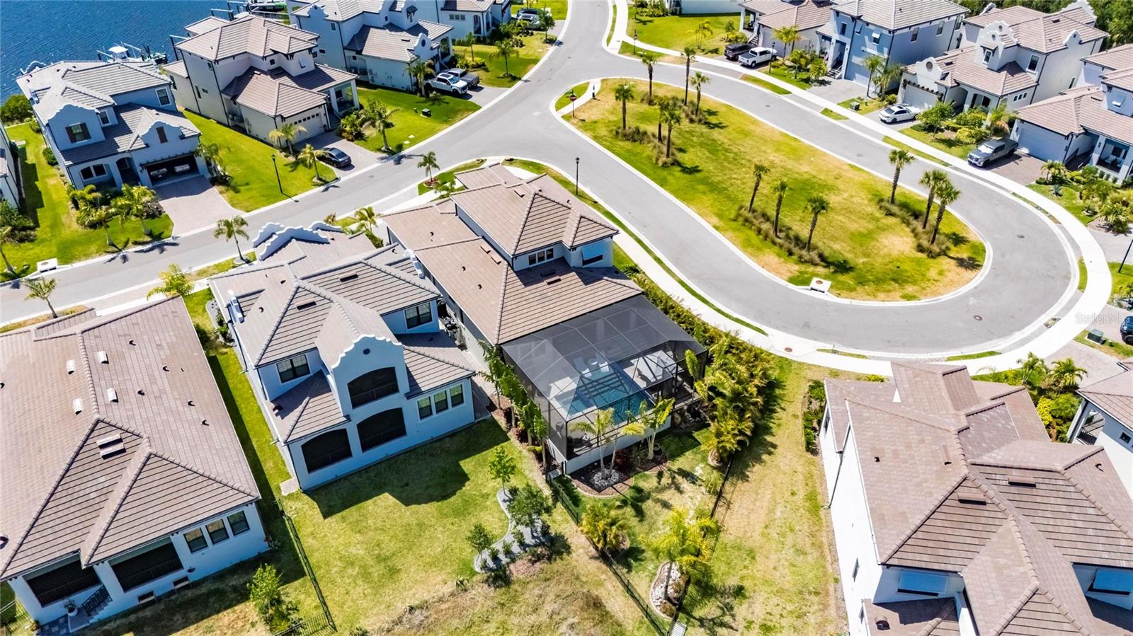 1075 SEAGRAPE DR, RUSKIN, FL, 33570