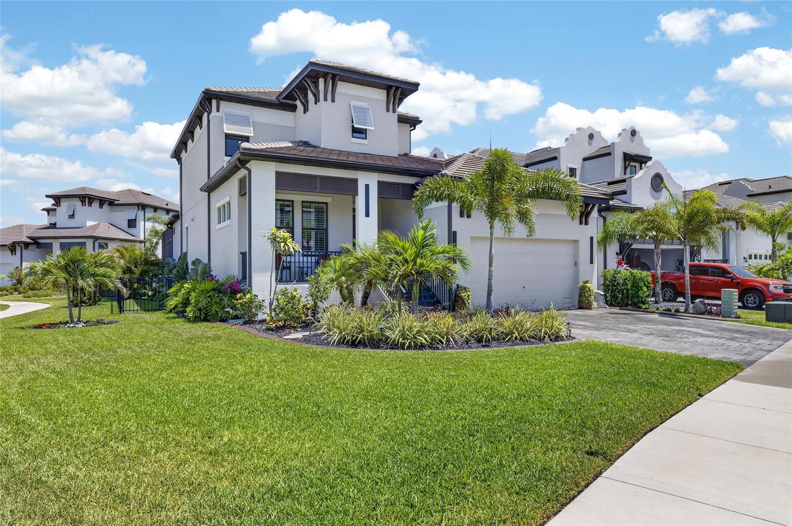 1075 SEAGRAPE DR, RUSKIN, FL, 33570