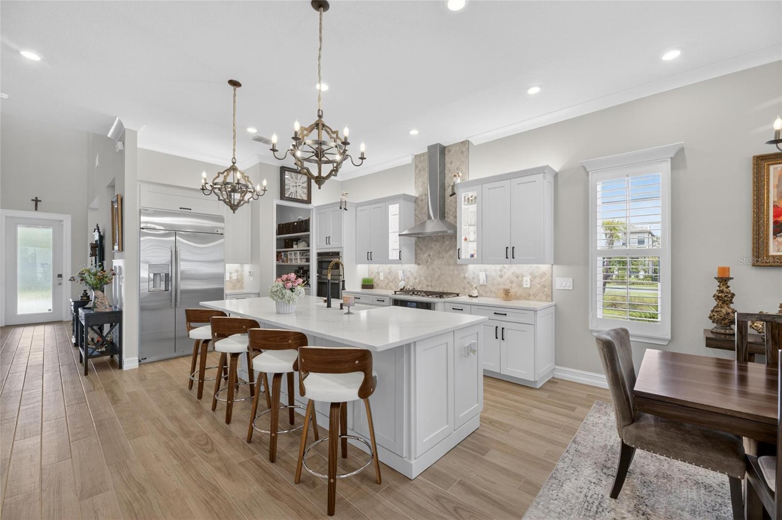 1075 SEAGRAPE DR, RUSKIN, FL, 33570