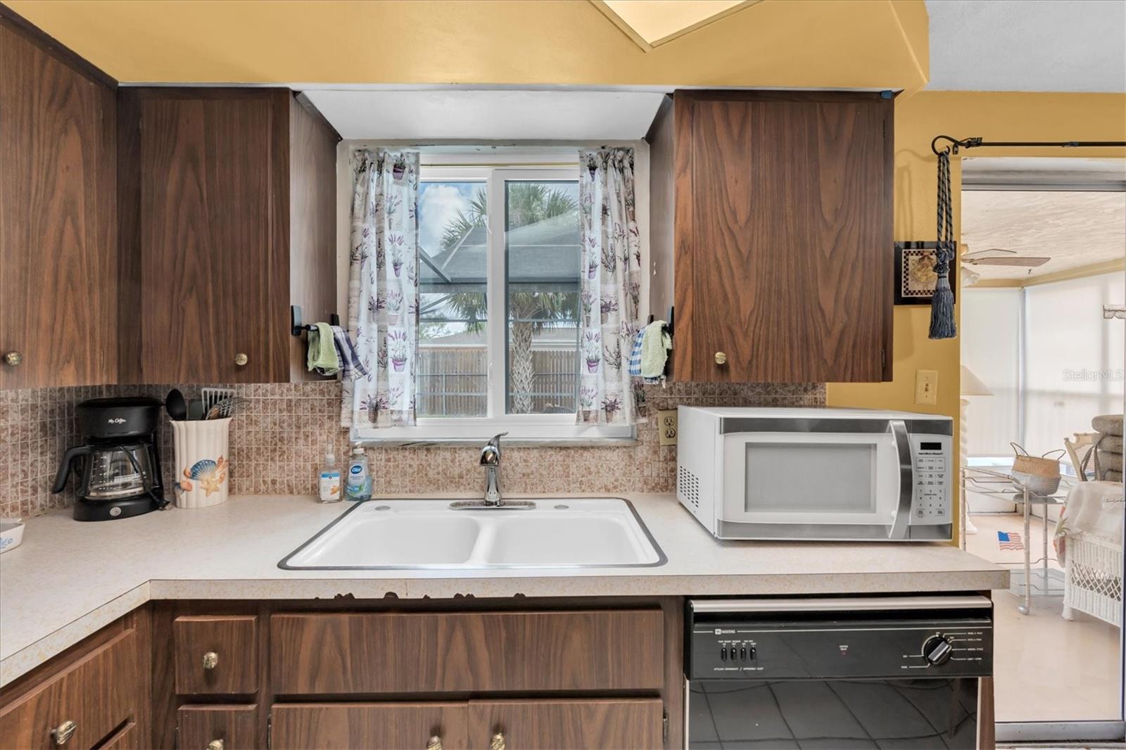 9106 LUNAR LN, PORT RICHEY, FL, 34668