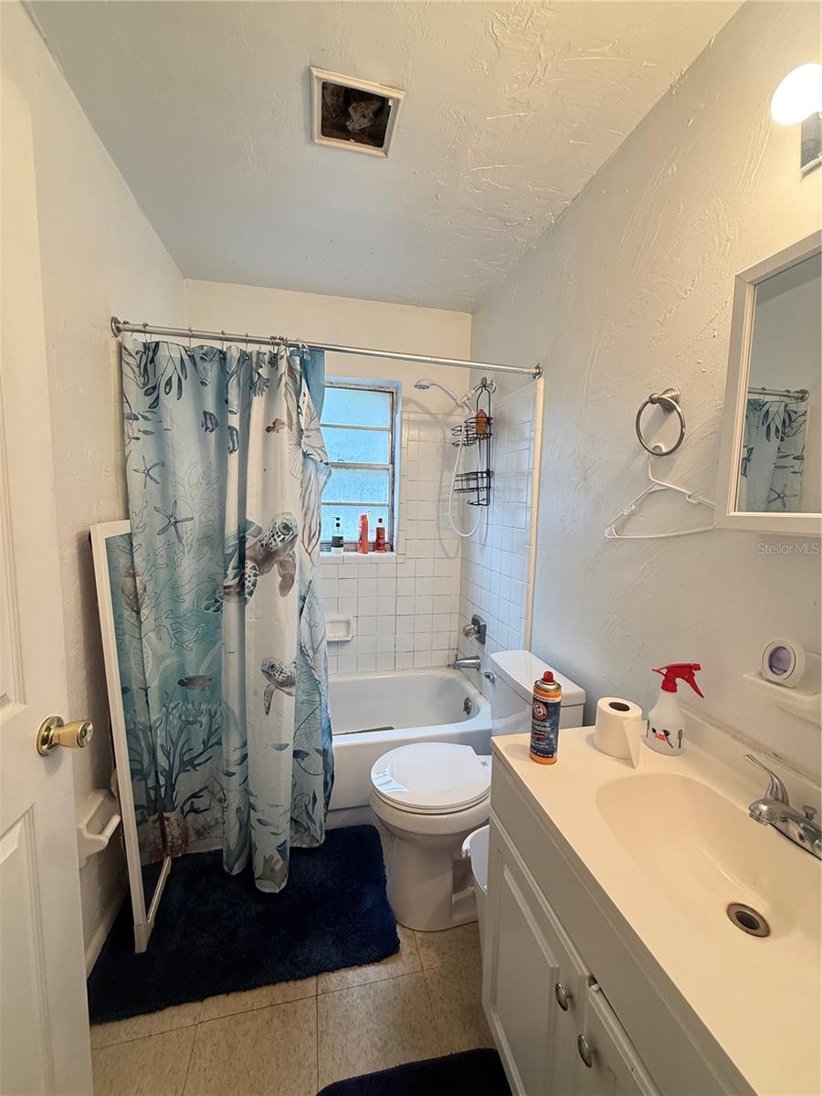 615 SW 11TH LN, GAINESVILLE, FL, 32601