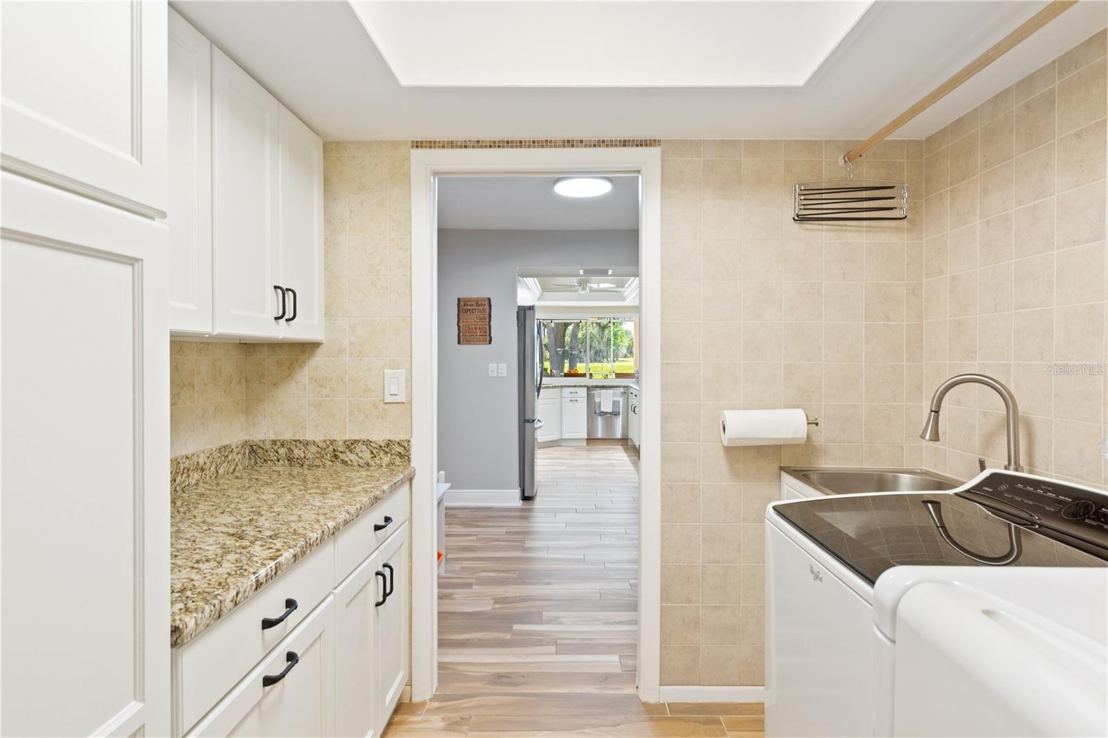 405 HOLLY HILL RD, OLDSMAR, FL, 34677