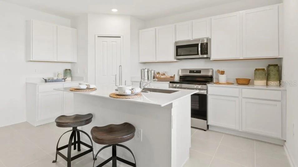 2217 CROWN ROCK BLF, HAINES CITY, FL, 33844