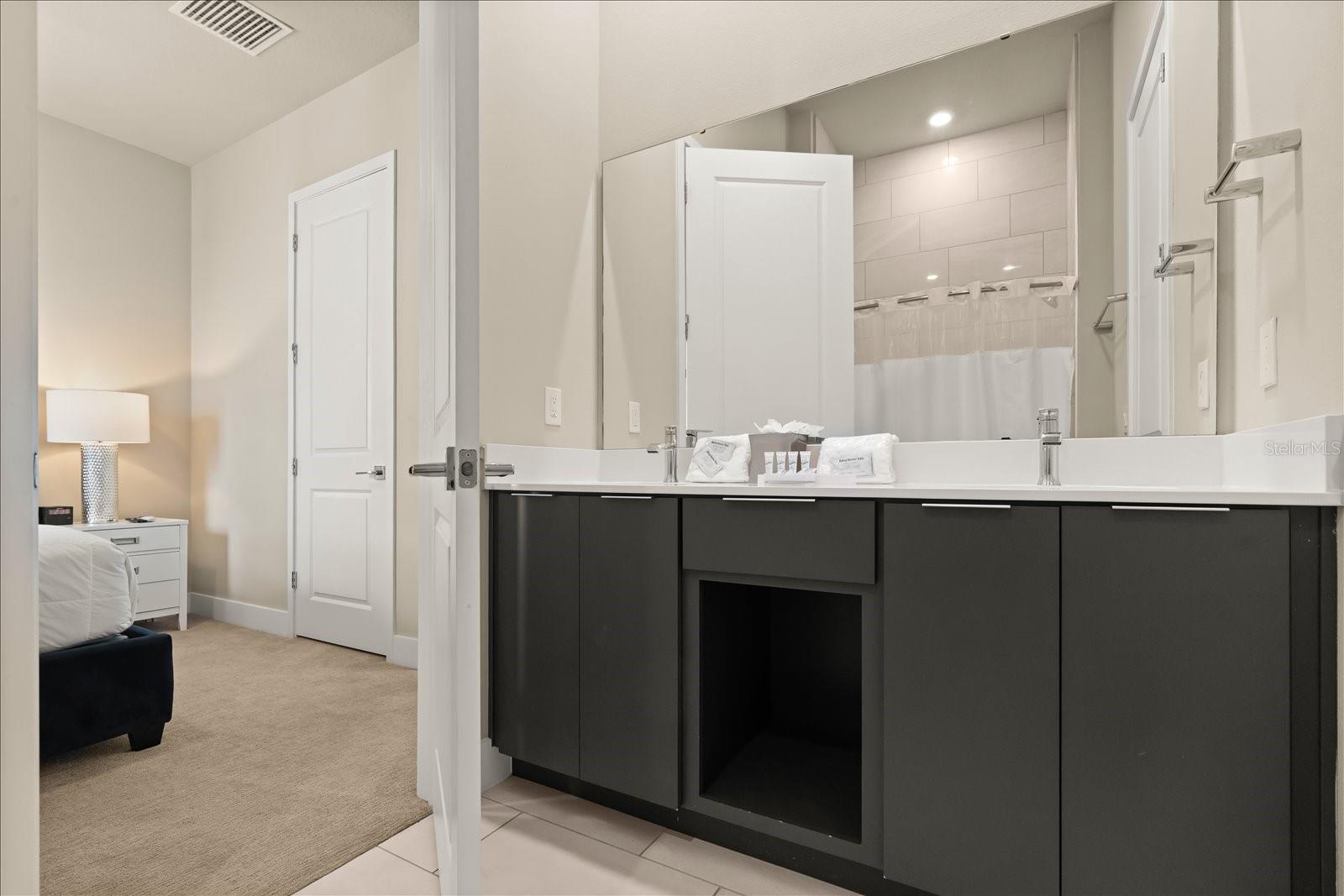 7770 SANDY RIDGE DR #218 BLDG 28, KISSIMMEE, FL, 34747
