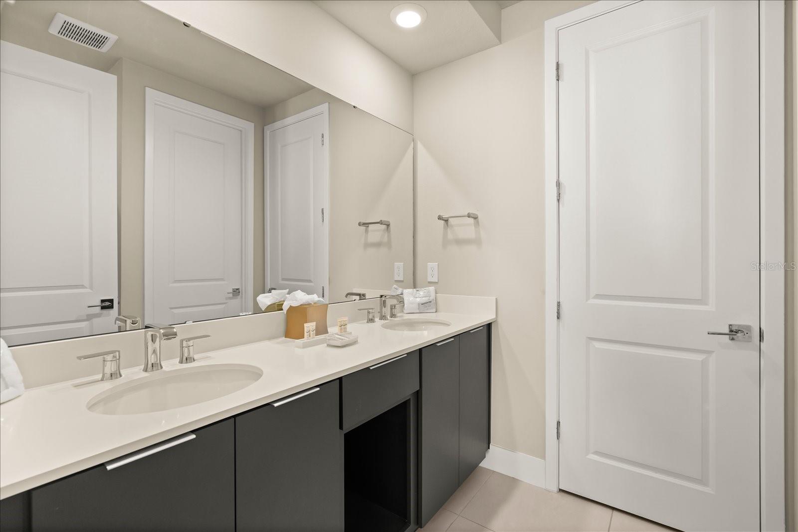 7770 SANDY RIDGE DR #218 BLDG 28, KISSIMMEE, FL, 34747
