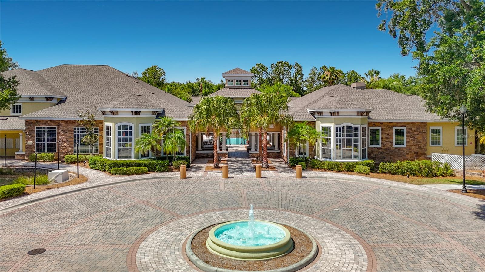 10201 COURTNEY PALMS BLVD #203, TAMPA, FL, 33619
