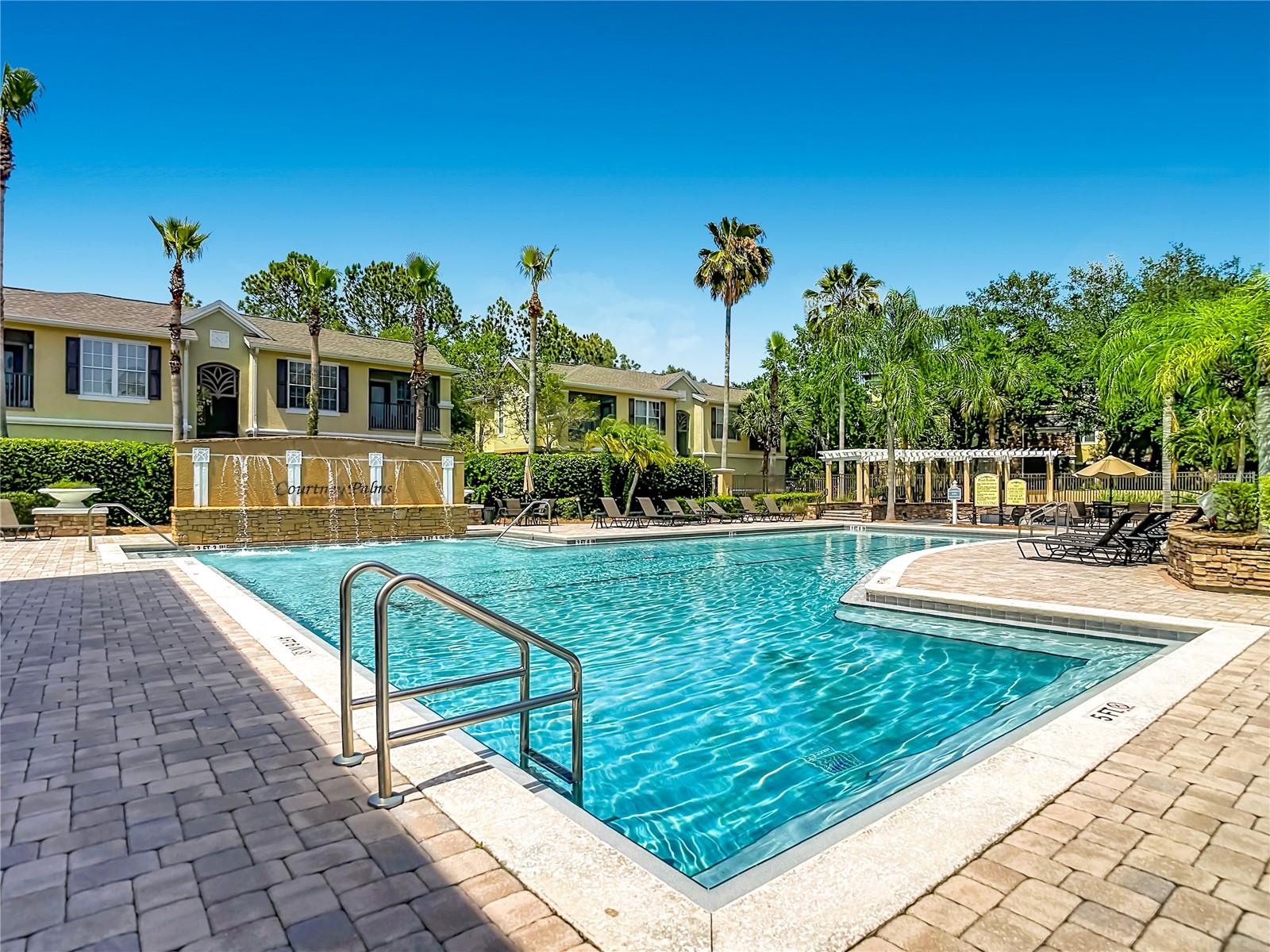 10201 COURTNEY PALMS BLVD #203, TAMPA, FL, 33619