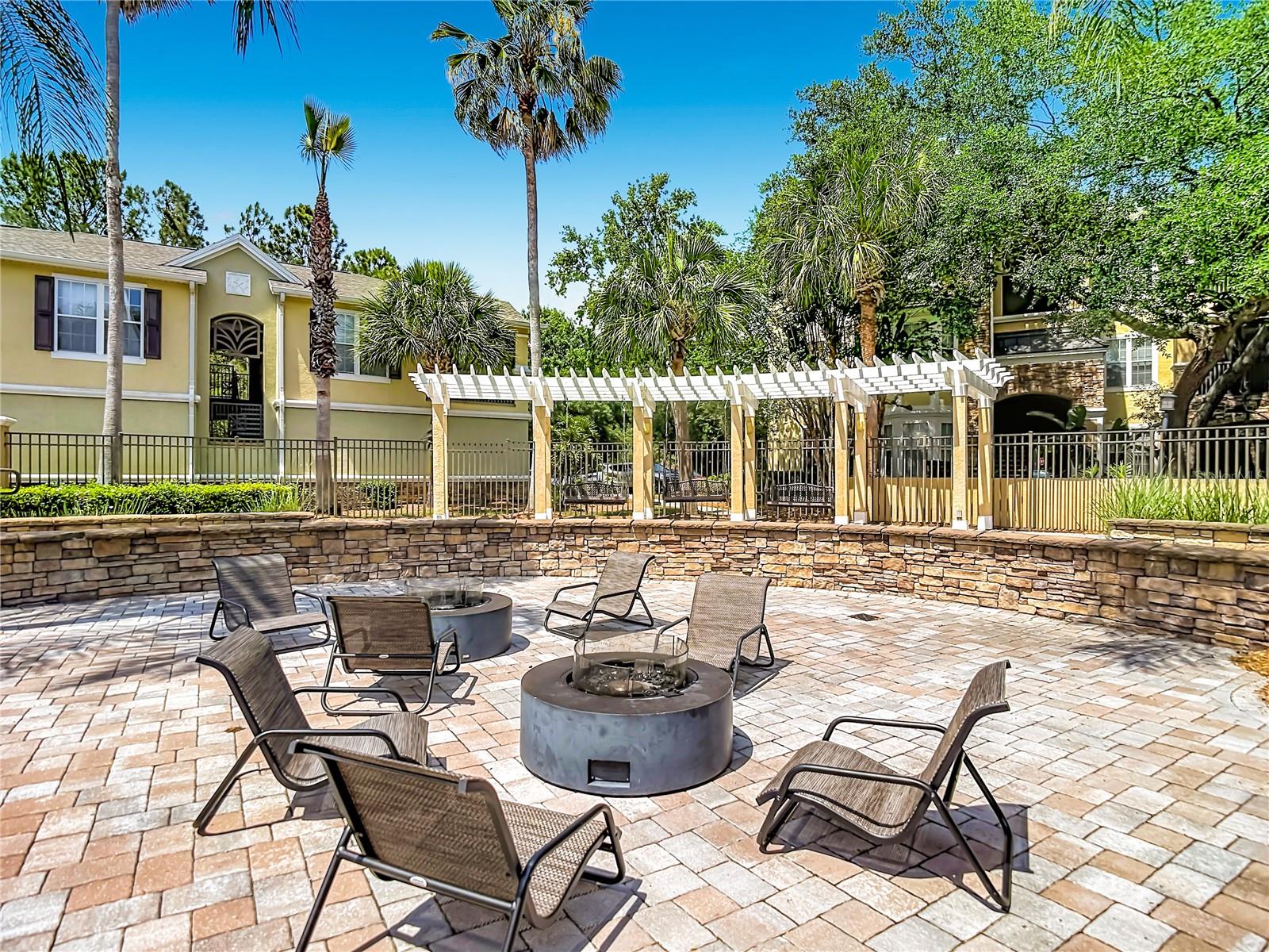 10201 COURTNEY PALMS BLVD #203, TAMPA, FL, 33619