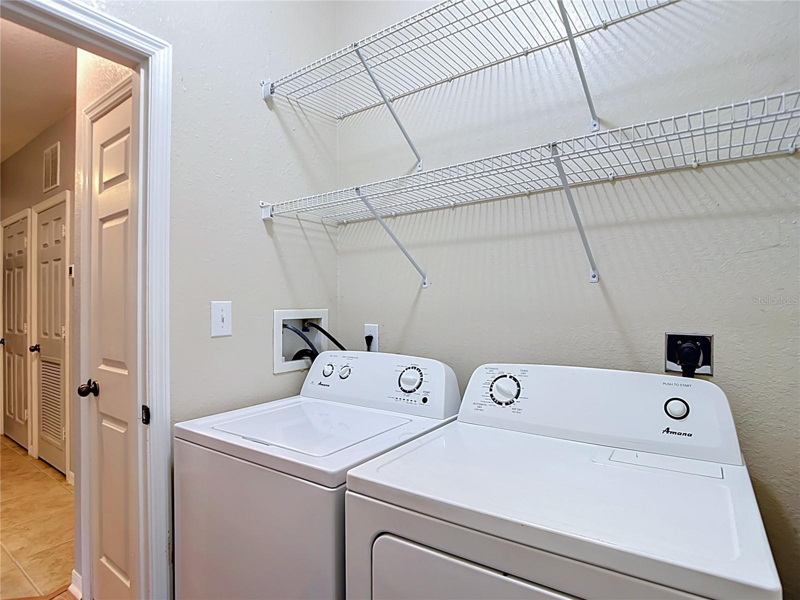 10201 COURTNEY PALMS BLVD #203, TAMPA, FL, 33619