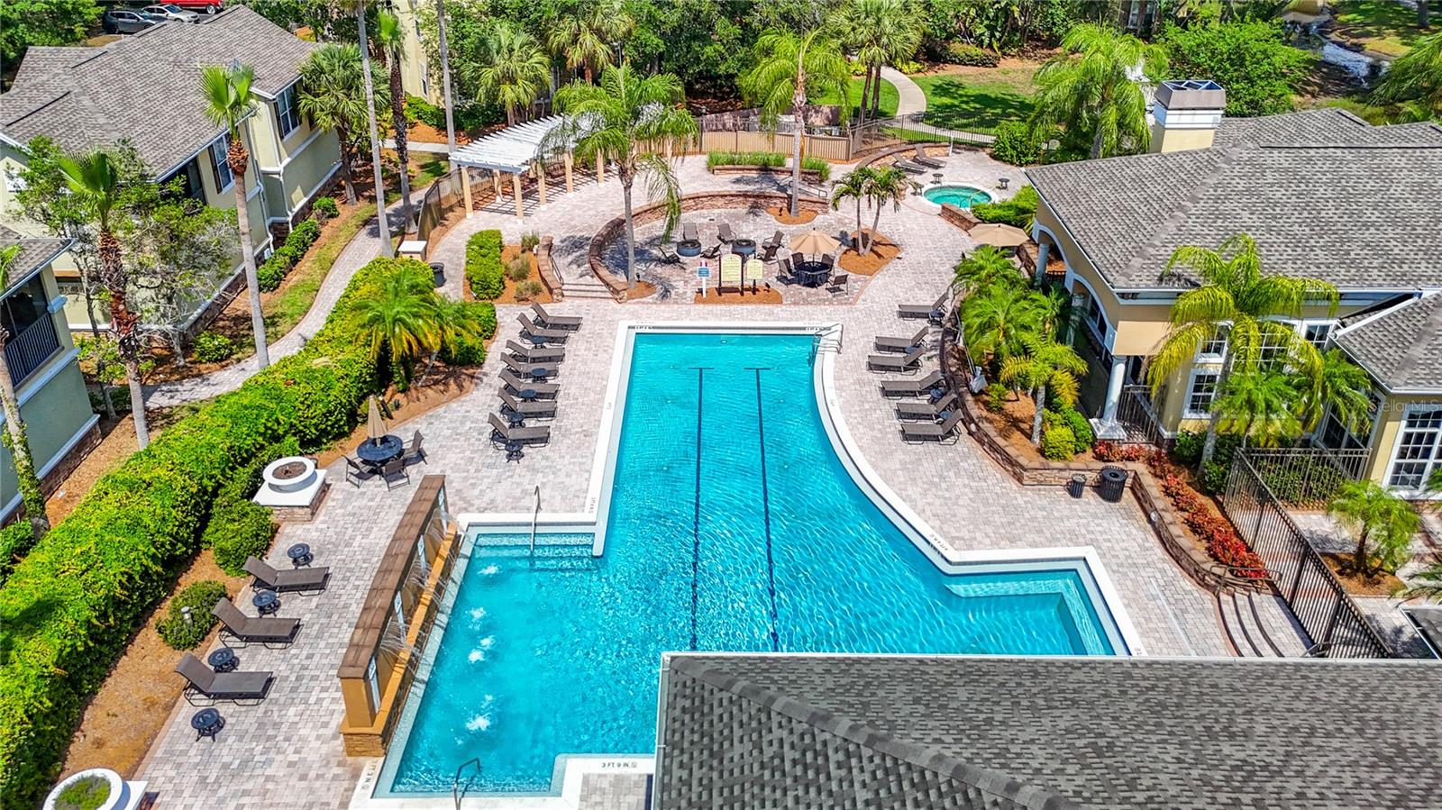 10201 COURTNEY PALMS BLVD #203, TAMPA, FL, 33619