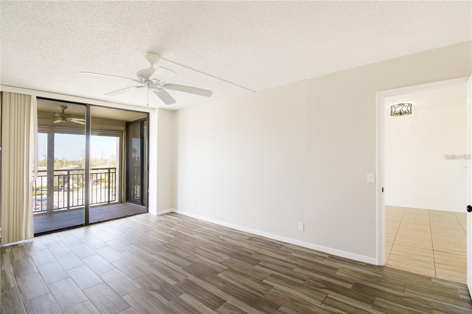 6372 PALMA DEL MAR BLVD S #405, ST PETERSBURG, FL, 33715