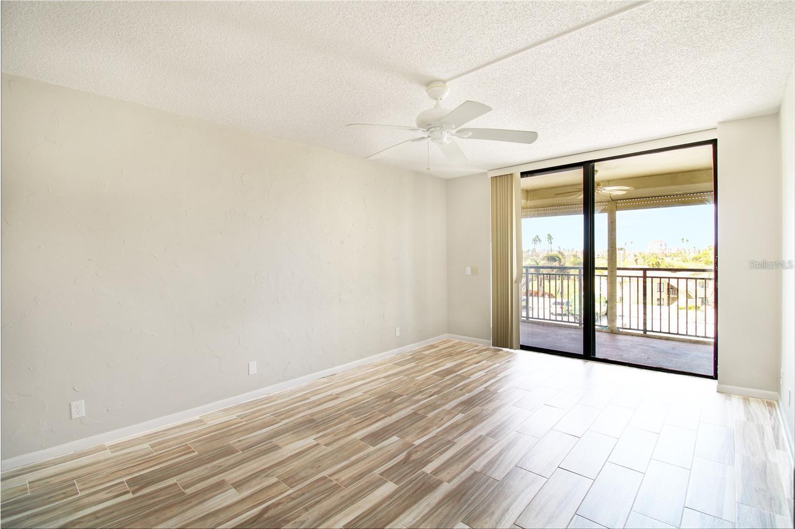 6372 PALMA DEL MAR BLVD S #405, ST PETERSBURG, FL, 33715