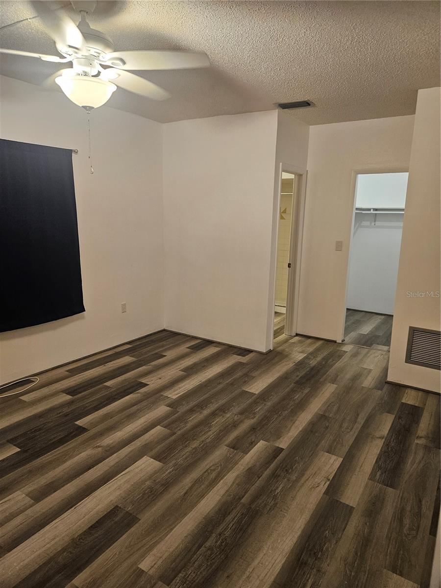 11557 124TH TER, LARGO, FL, 33778