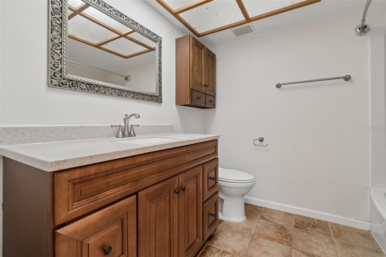 2620 GIANT PL, SEFFNER, FL, 33584