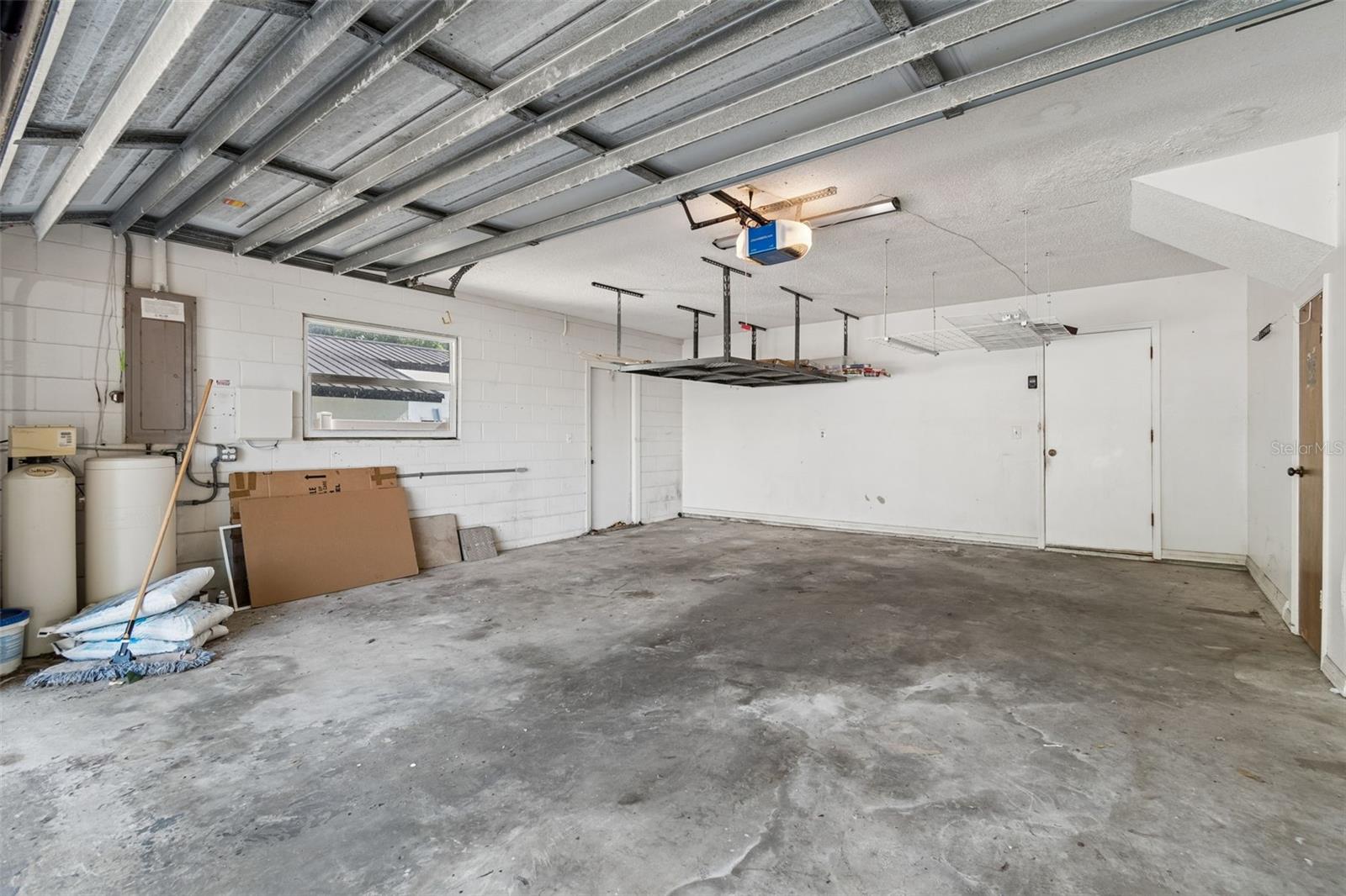 2620 GIANT PL, SEFFNER, FL, 33584