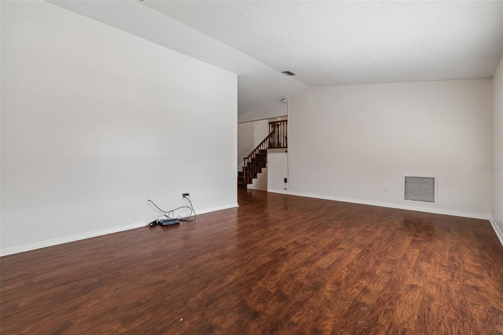 2620 GIANT PL, SEFFNER, FL, 33584