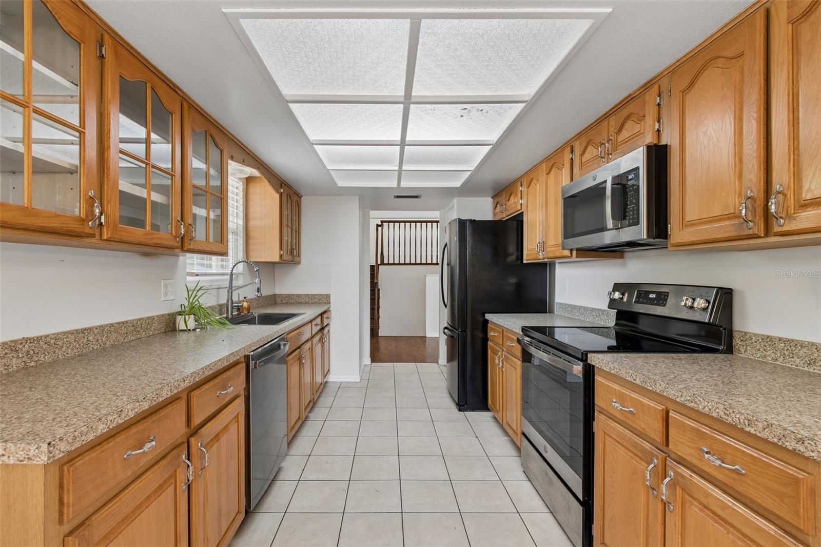 2620 GIANT PL, SEFFNER, FL, 33584