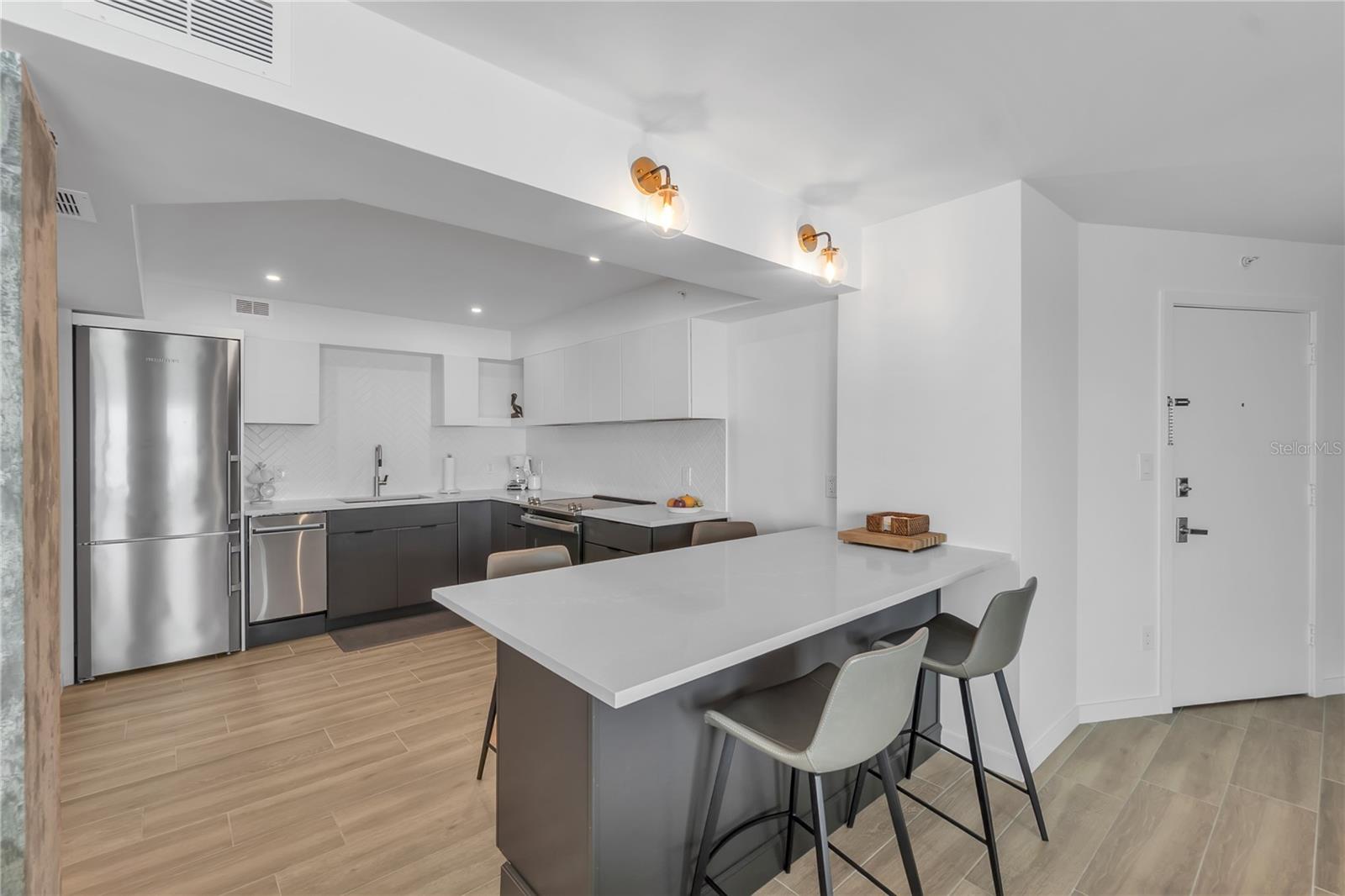 2301 GULF OF MEXICO DR #102N, LONGBOAT KEY, FL, 34228