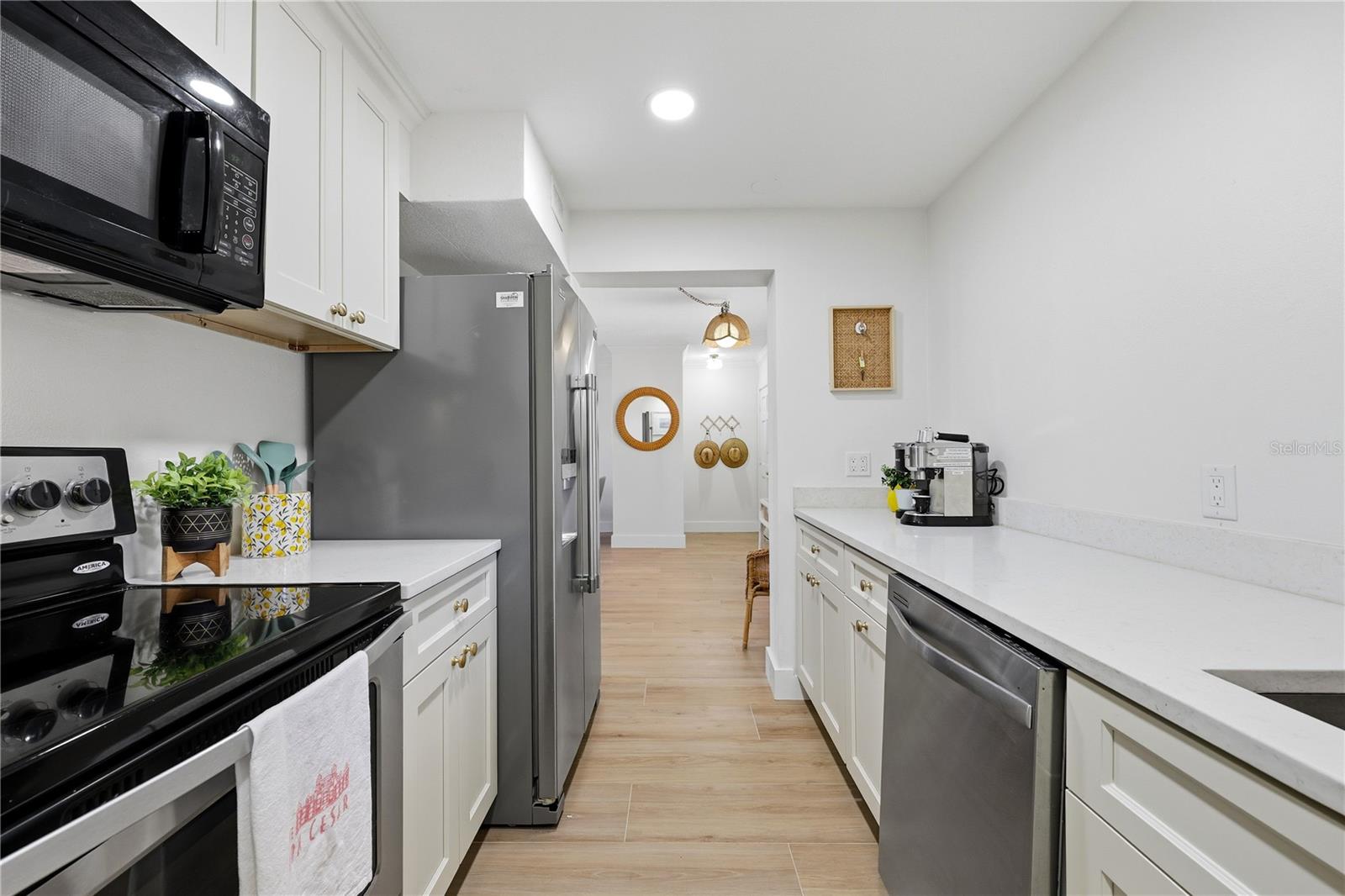 3575 GULF BLVD #105, ST PETE BEACH, FL, 33706