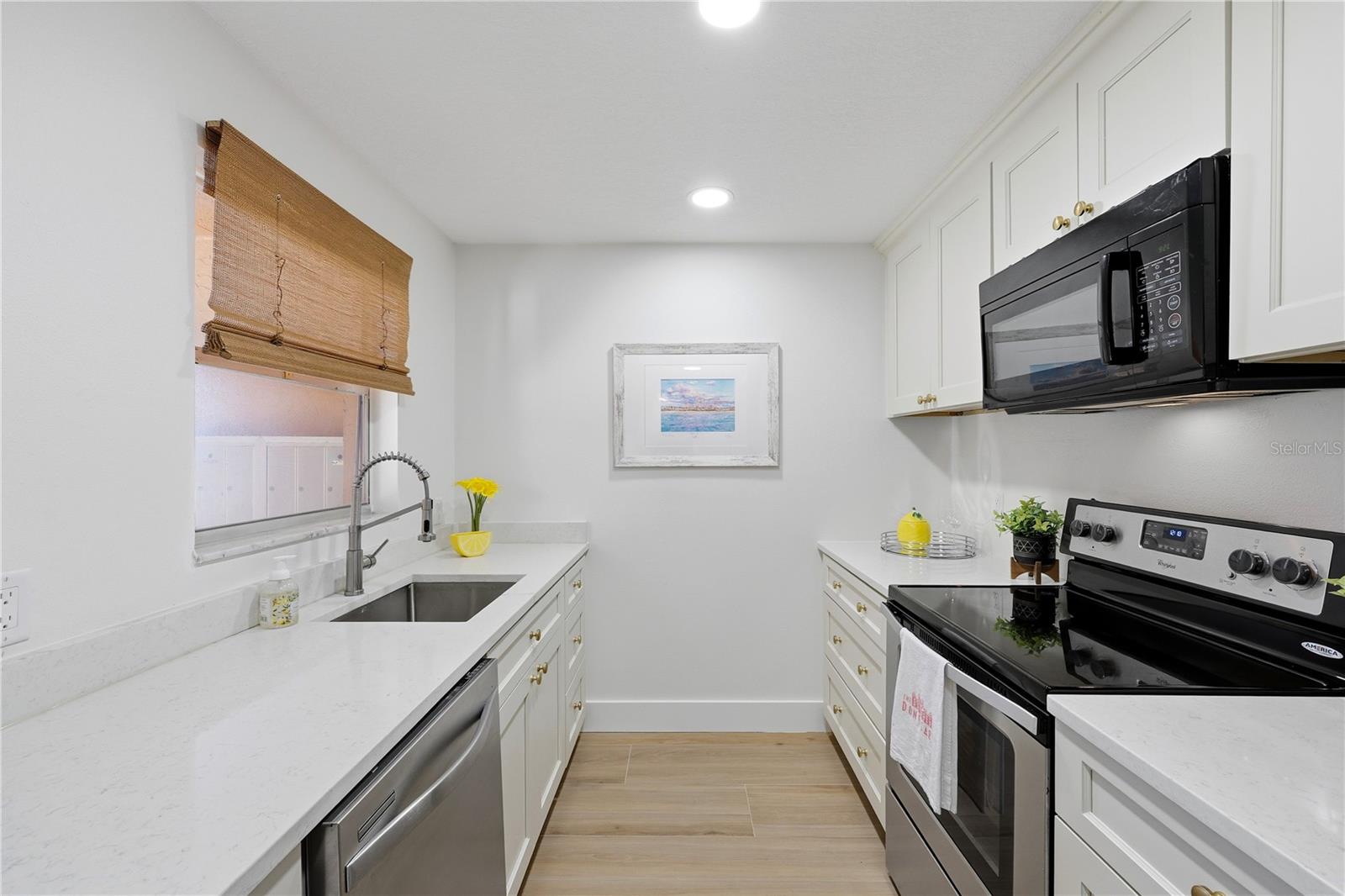 3575 GULF BLVD #105, ST PETE BEACH, FL, 33706