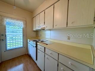 3900 ROXANE BLVD #11B, SARASOTA, FL, 34235