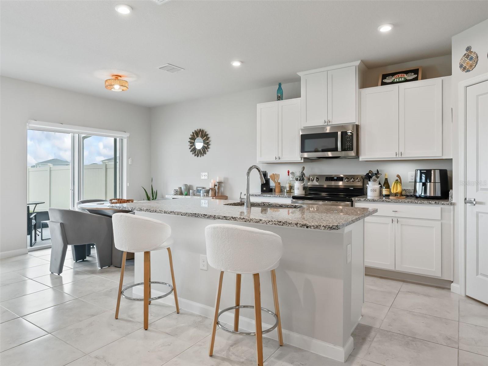 2133 TENNESSEE ST, SUMTERVILLE, FL, 33585