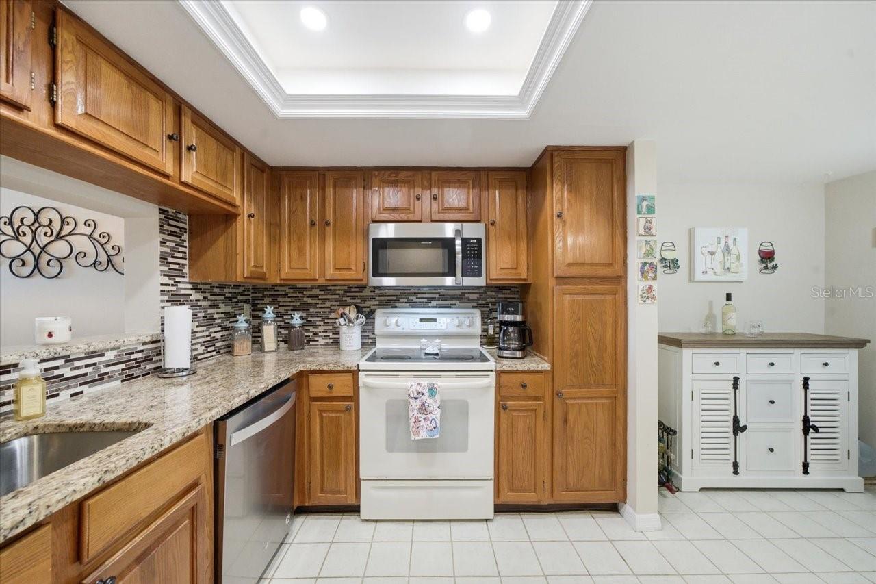 2824 COUNTRYSIDE BLVD #315, CLEARWATER, FL, 33761